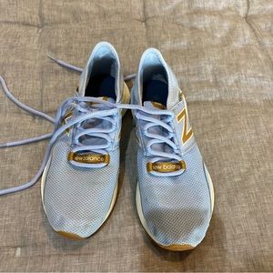 Girls new balance with fresh foam